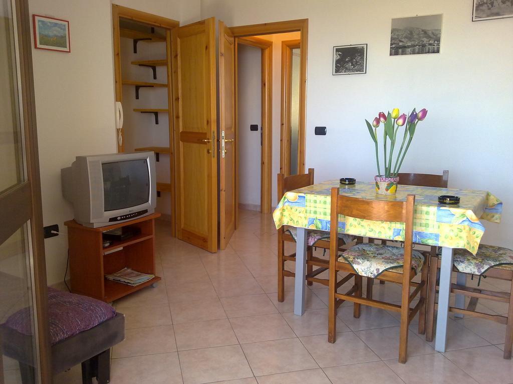 Casa Purple Apartment Cala Gonone Room photo