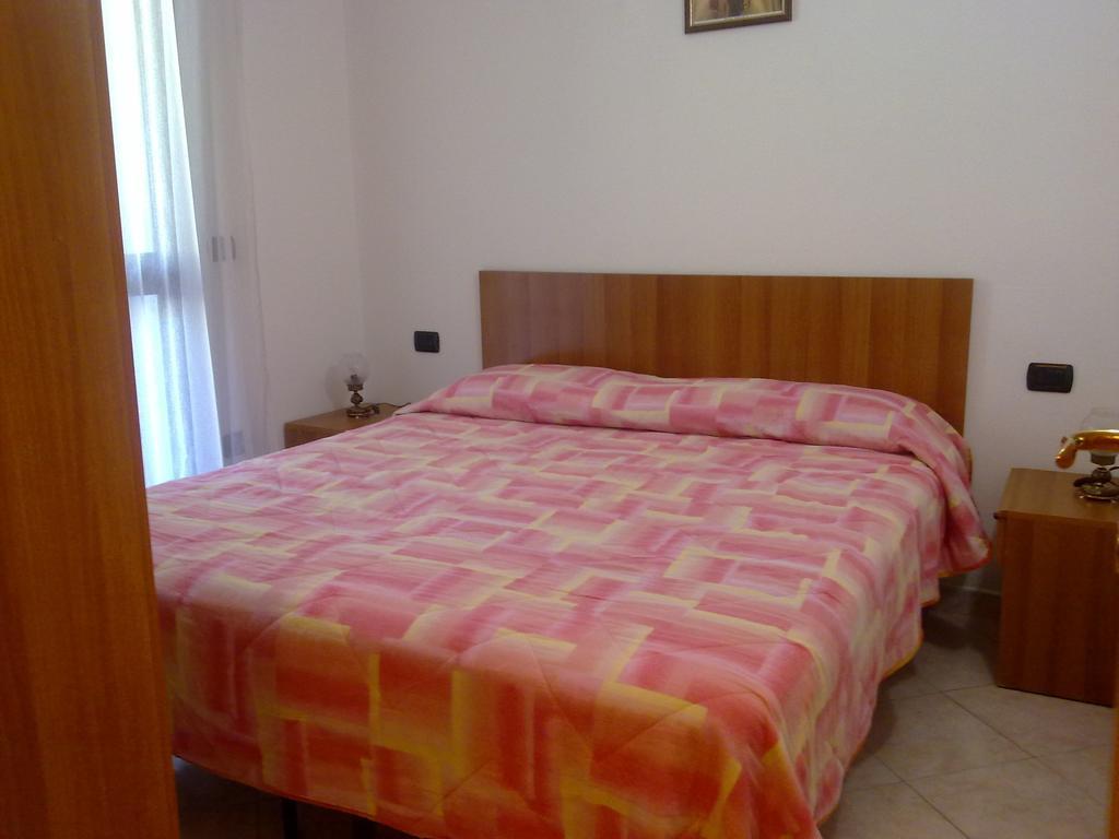 Casa Purple Apartment Cala Gonone Room photo